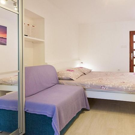 Studio Neva Baška Dış mekan fotoğraf
