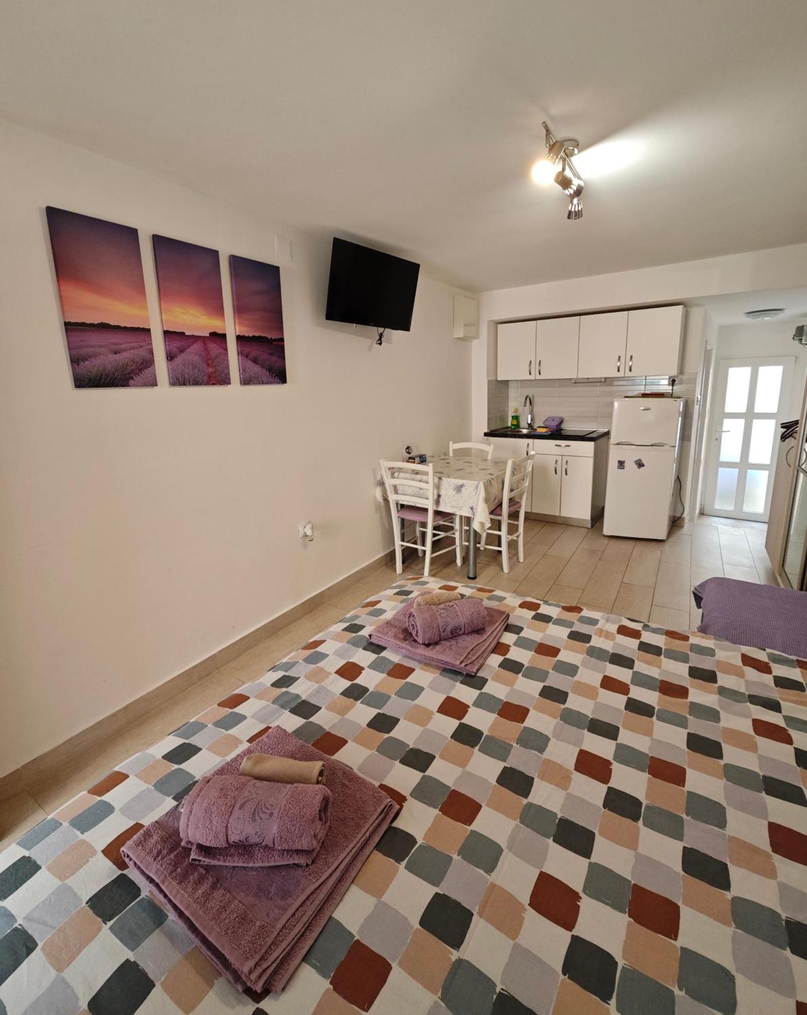 Studio Neva Baška Dış mekan fotoğraf